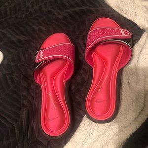Slides, nike